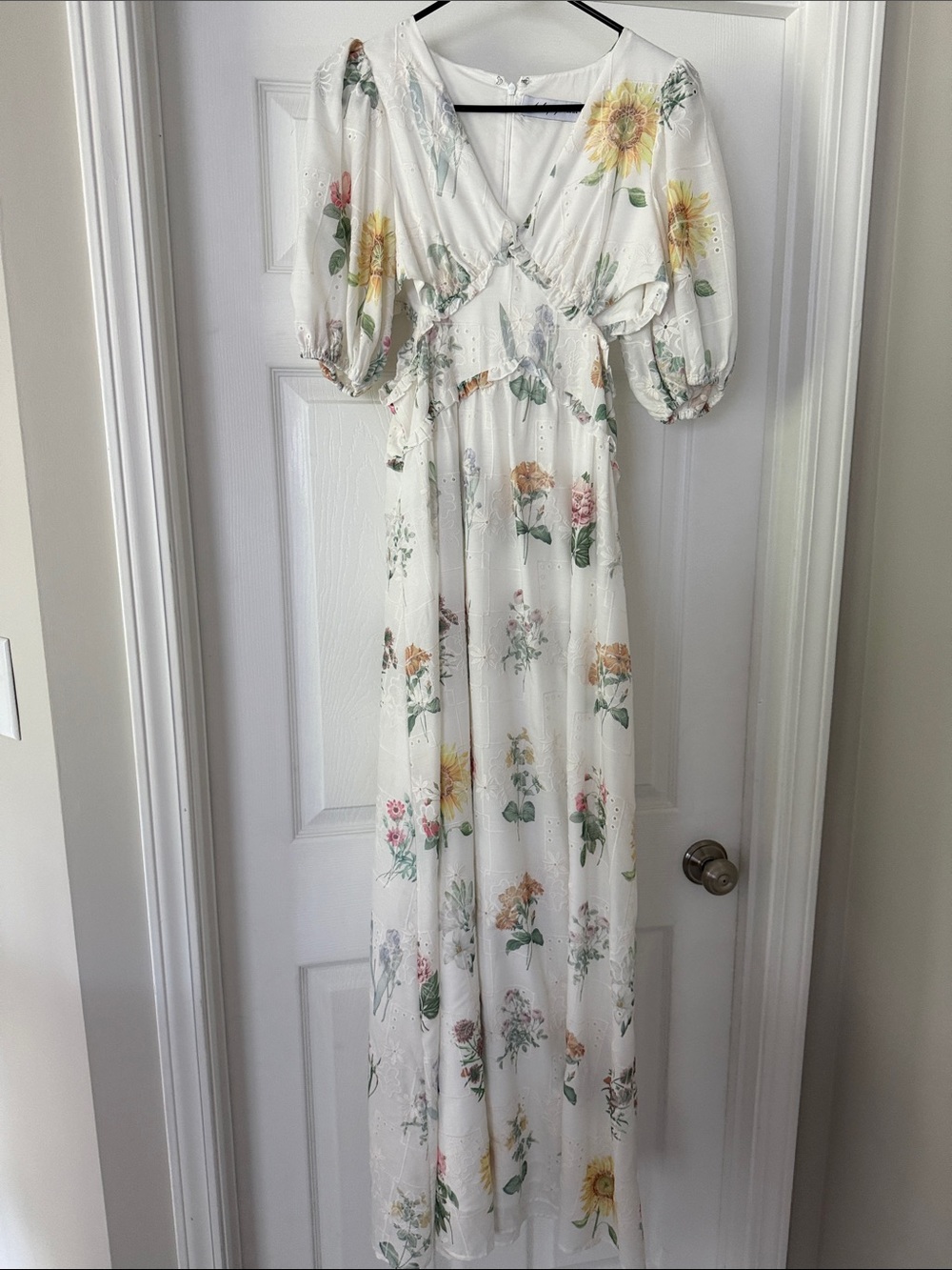 Petal & Pup White Sunflower Print V-Neck Dress